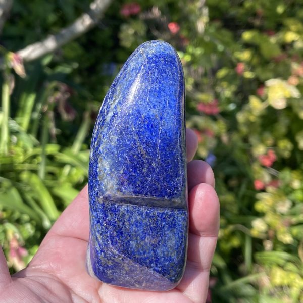 Lapis lazuli cut base