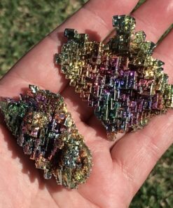 rainbow bismuth clusters