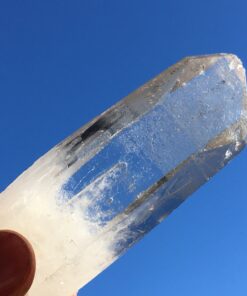 LEFT chlorite in quartz point