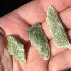 kyanite rulers - green