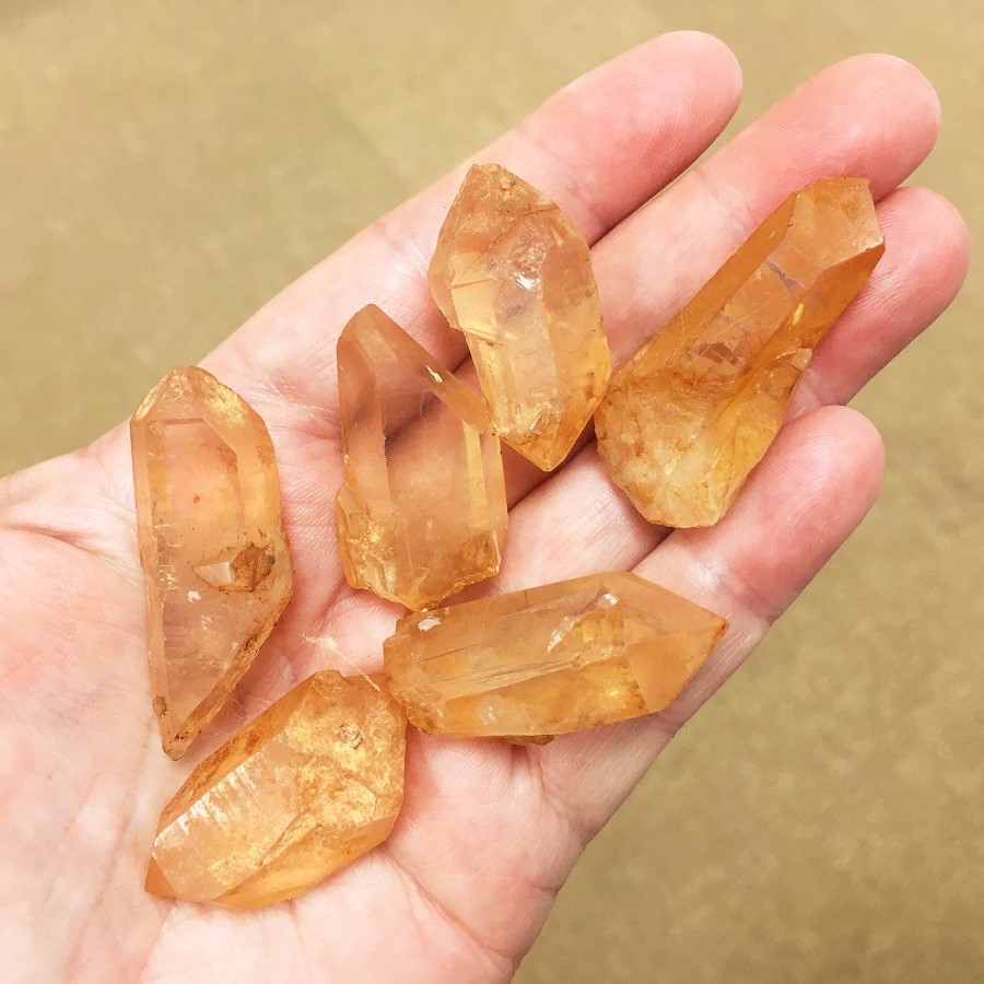 tangerine quartz raw