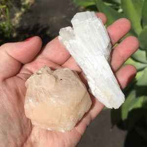 buy Scolecite cluster and Stilbite Cluster from India