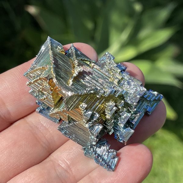 bismuth specimen