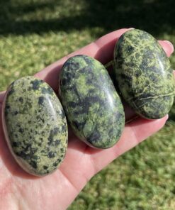 jungle serpentine pebbles from Pakistan