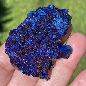 aura quartz cluster - cobalt