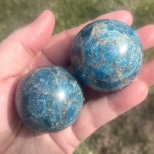 blue apatite polished crystal