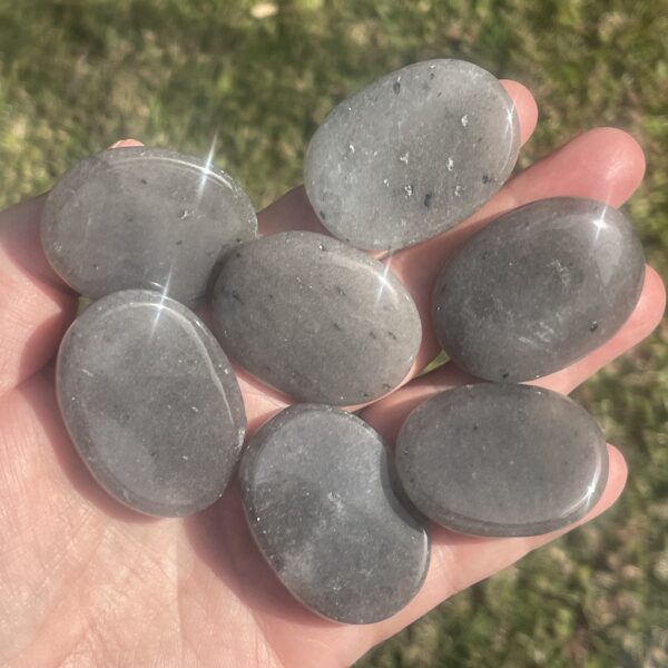 iolite thum stones