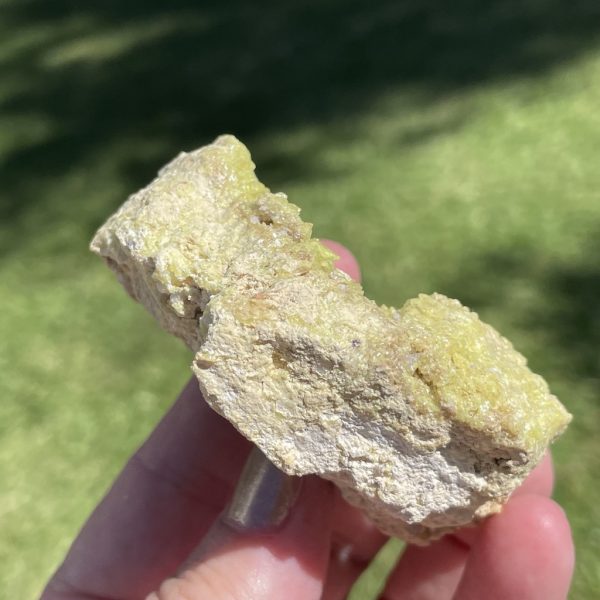 sulphur crystal from USA